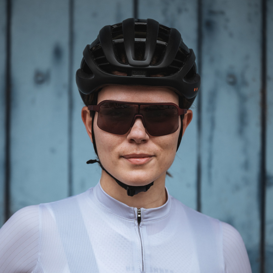 cycling-glasses-ileve-district-swiss-made-fabian-cancellara-3d-print-no4-lite-purple-red-photochromatic-female